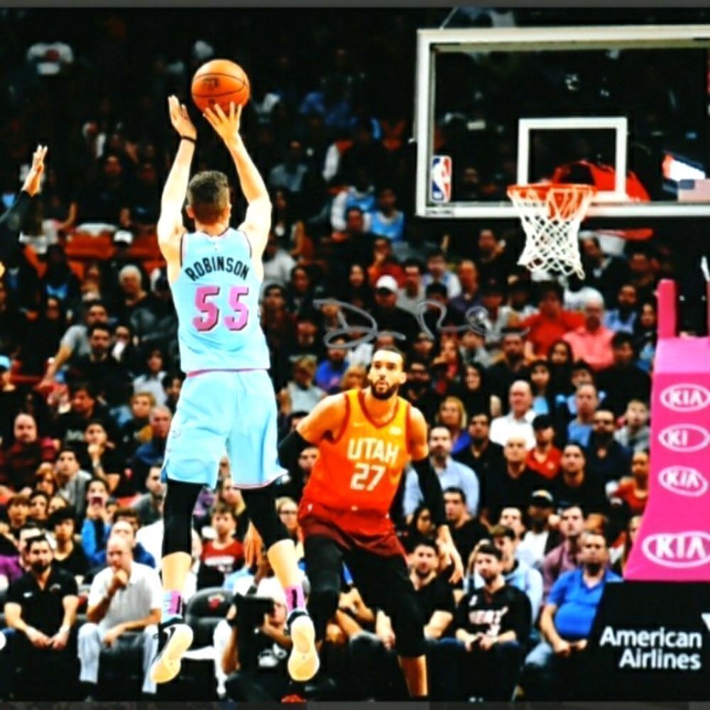 Duncan Robinson Signed Miami Heat 11x14 Photo (JSA)